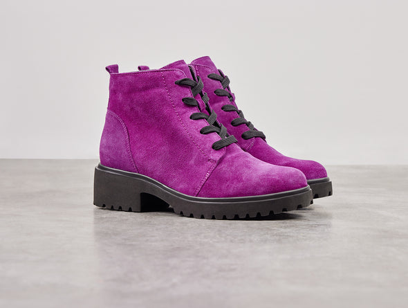 Waldlaufer 716807 195 228 H-Luise in Fuschia upper view
