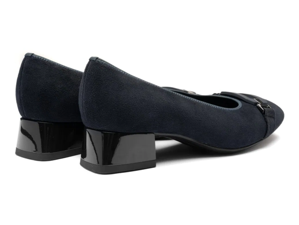 Ara 12-20430-02 - Navy, back view