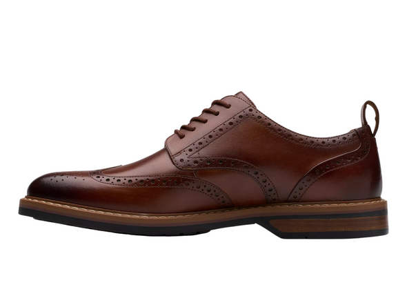 Clarks Aldwin Limit - Mid Tan laced leather brogue shoe on a white background inner view