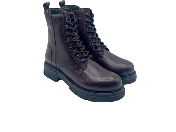 Dubarry Kelsea 2821 13 - pair of Burgundy ankle boots with laces on a white background in upper view