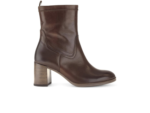 Gabor 52.951.55 October - Brown outer view