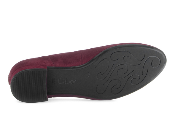 Gabor 71.421.15 - Burgundy sole view