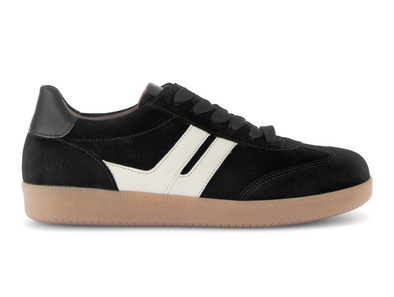 Gabor 73.300.17 West - laced Black sneaker with white stripes and a rubber sole on a white background