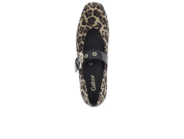 Gabor 74.144.32 - Leopard Print flat with black strap on white background.