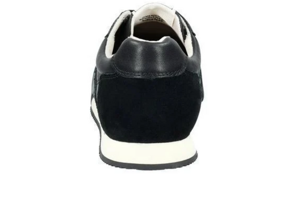 Gant Beylana 31531034 G00 - Black retro style laced sneaker with a white sole on a whit background back view