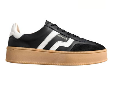 Gant Cuzmani 31531047 - Black leather sneaker with white accents, laced on a rubber platform sole. 