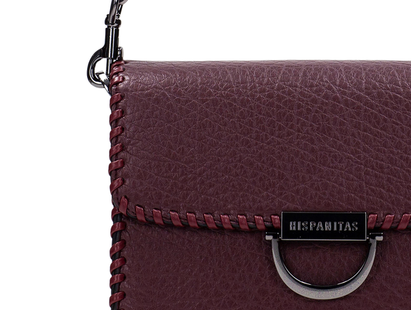 Close-up of Hispanitas BI254148 - Wine handbag with a brand label on a white background