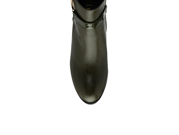 Lotus Adelaide  ULB417 - Brown