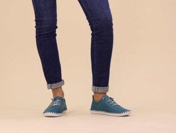 Lunar FLE030 St Ives in Teal model view