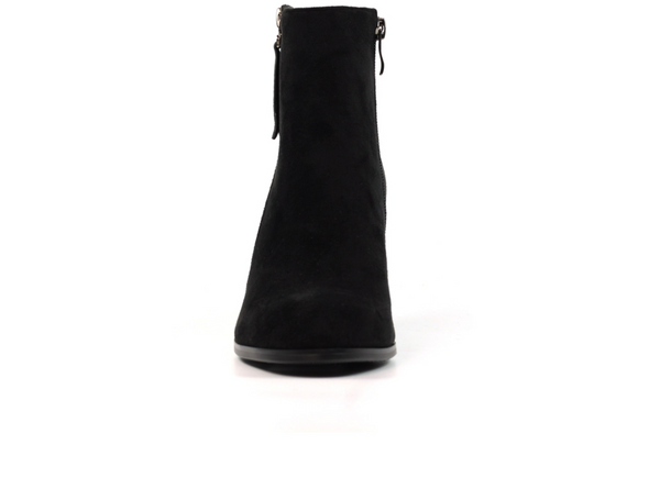 Lunar Switch GLR105 - Black zipped ankle boot with front view against a white background