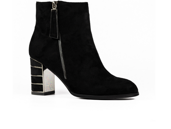 Lunar Switch GLR105 - Black zipped ankle boot with metallic accents on a medium block heel against a white background