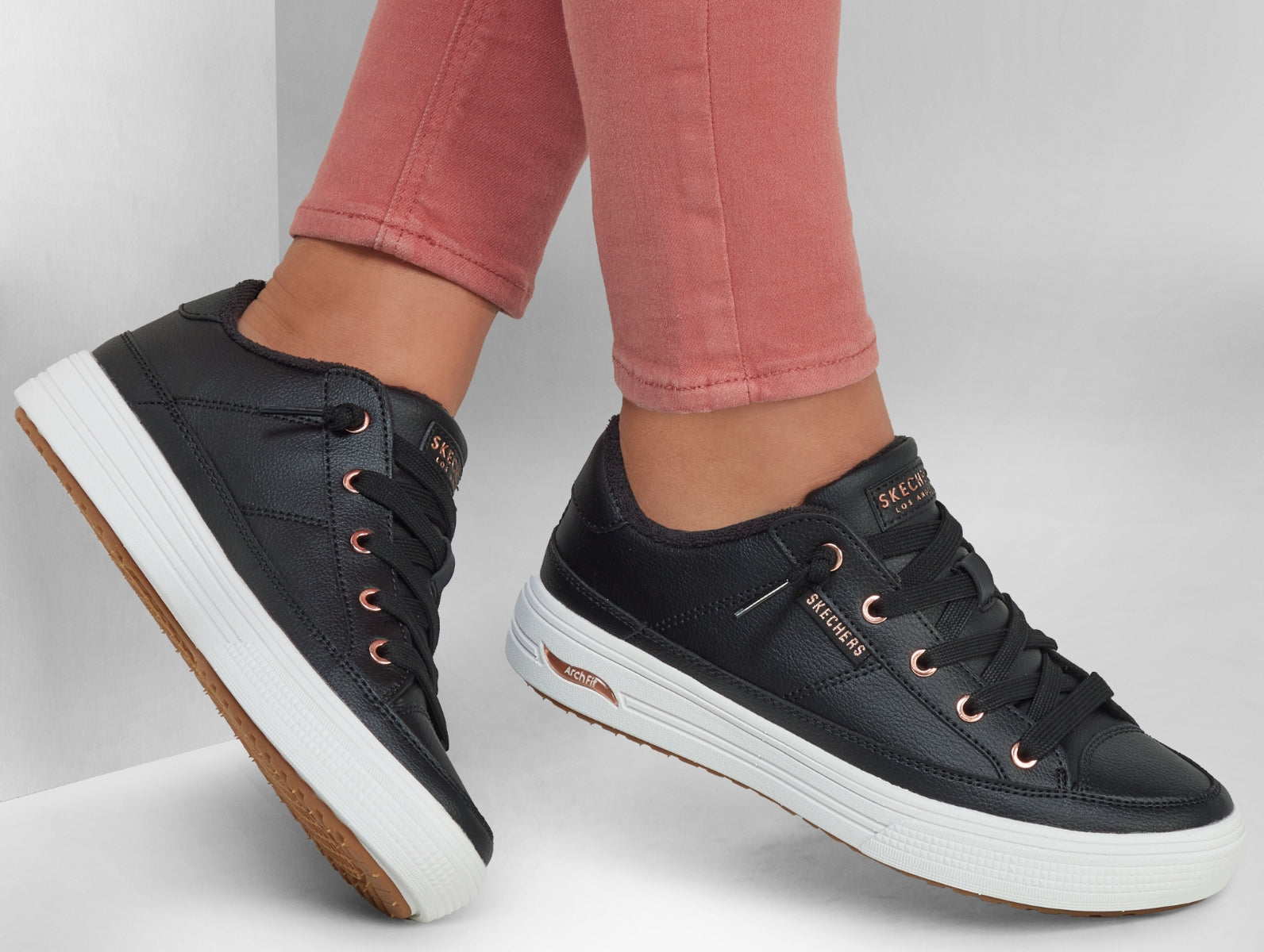 Skechers 177189 Arch Fit Black Ladies Shoes at Walsh Brothers Shoes Tralee