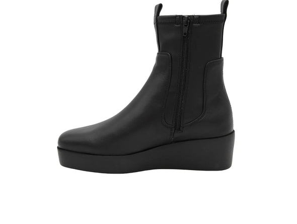 Unisa Fred NTO in Black inner view