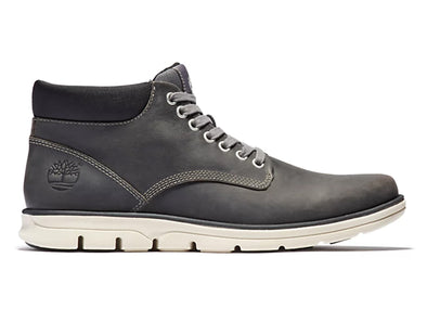 Timberland Bradstreet Chukka in Grey Outer view
