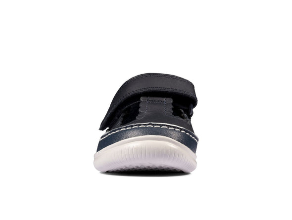 Clarks Crest Sky T in Navy Leather Front view