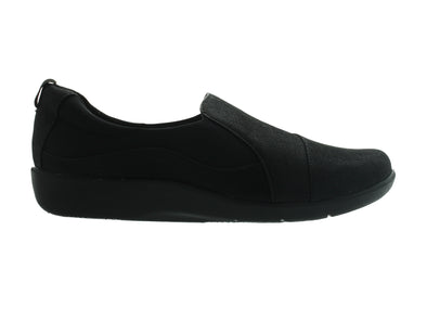 Clarks Sillian Paz in Black outer view