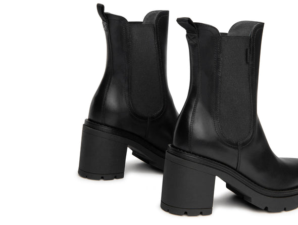 NeroGiardini I117130D in Black Heel view