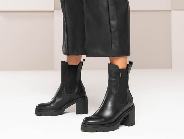 NeroGiardini I117130D - Black
