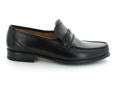 Loake Rome in Black Leather outer view