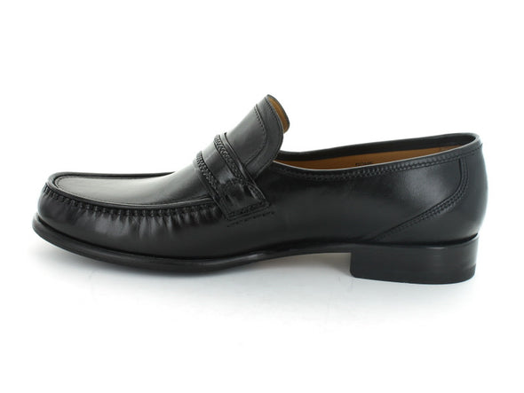 Loake Rome in Black Leather inner view