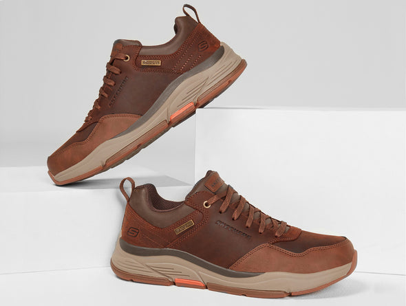 Skechers Relaxed Fit: Benago - Hombre 210021 in Brown Upper view