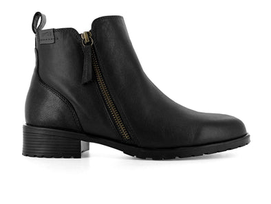 Strive Sandringham - Black