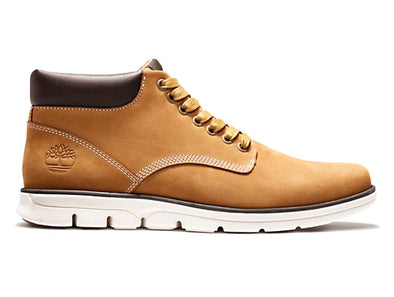 Timberland Bradstreet Chukka in Wheat Nubuck Outer view