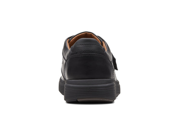 Clarks Un Adobe Strap in Black back view